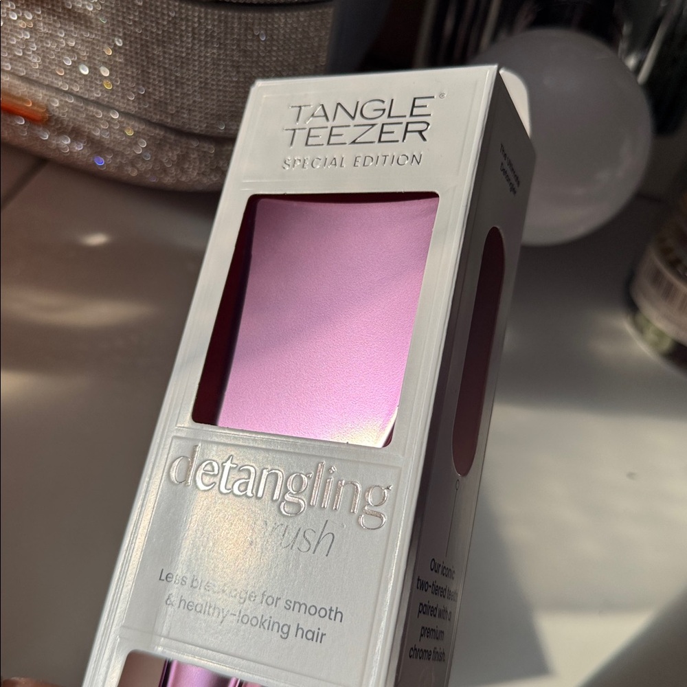 Tangle Teezer Special Edition Detangling Hairbrush The Chrome Ultimate Detangler - Picture 7 of 7